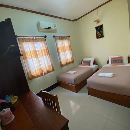 A Tee Guesthouse Luang Prabang Luaran gambar