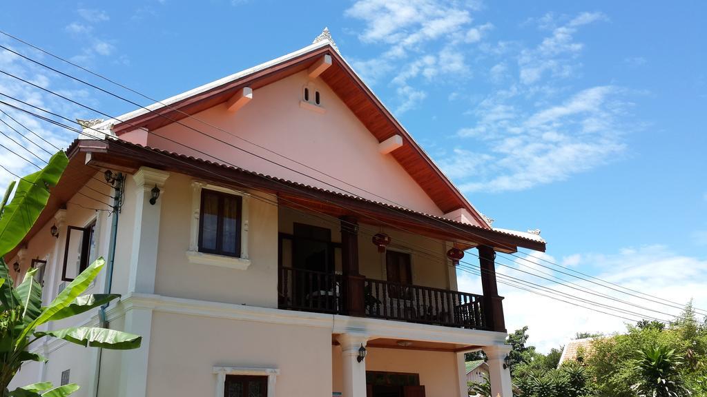 A Tee Guesthouse Luang Prabang Luaran gambar