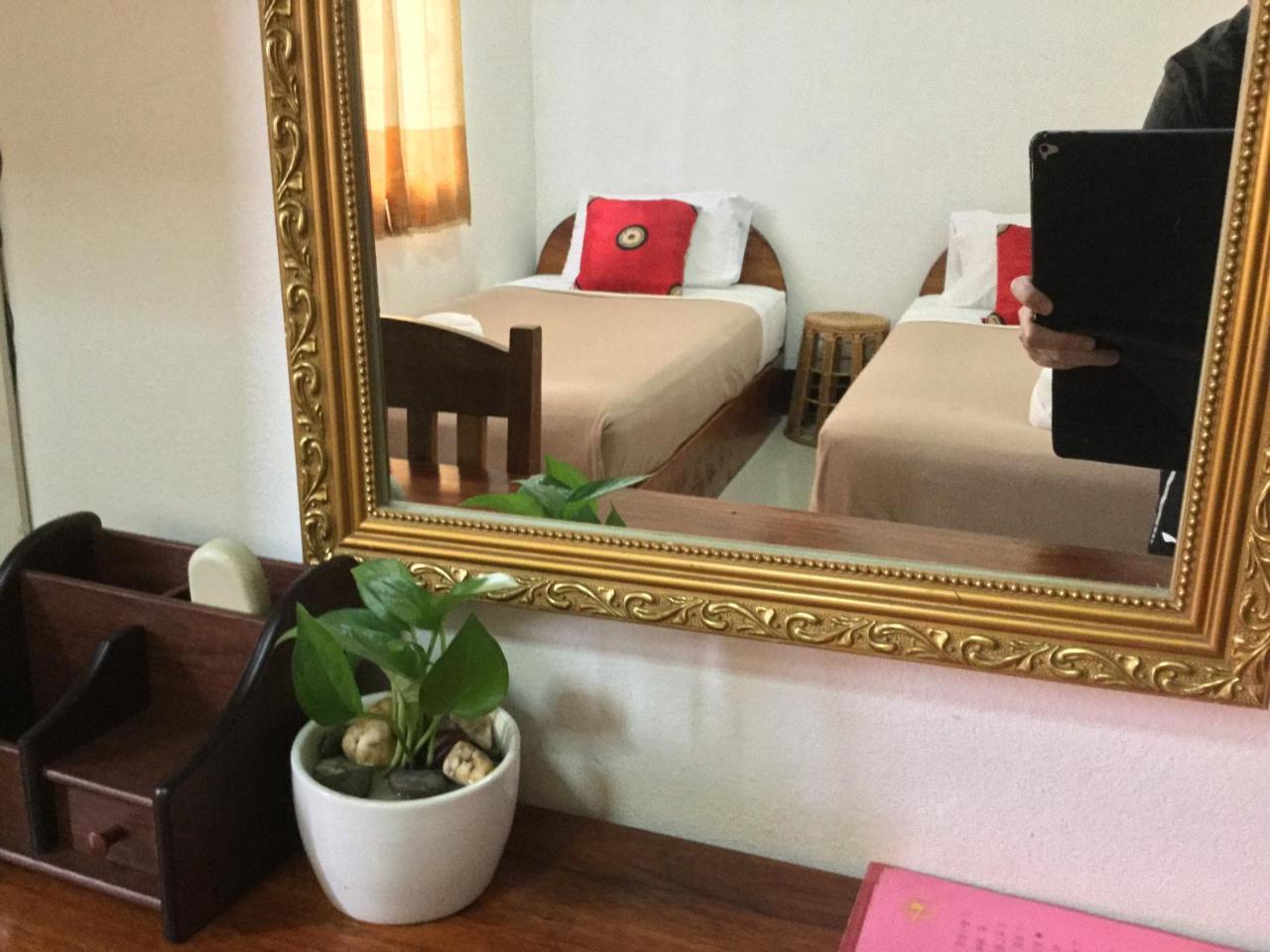 A Tee Guesthouse Luang Prabang Luaran gambar